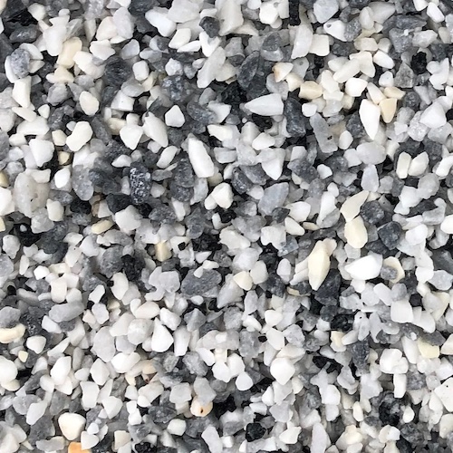 3-8mm Black Ice Mix Raking Gravel 20kg bag 